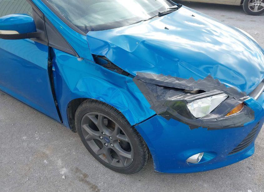 Photo 6 of 2014 Ford Focus SE (VIN 1FADP3F2XEL102411)