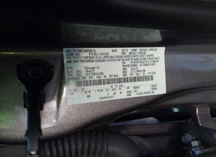 Photo 9 of 2014 Ford Focus SE (VIN 1FADP3F2XEL178629)