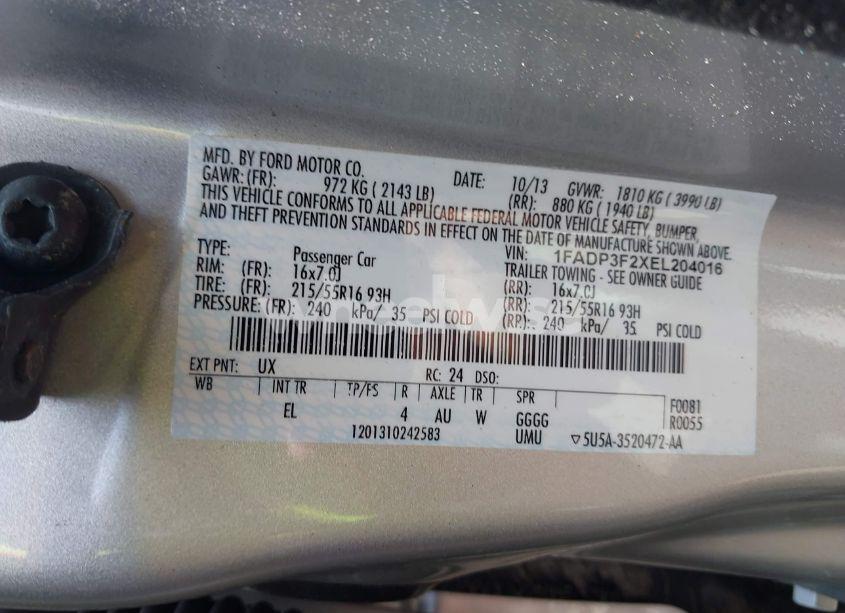 Photo 9 of 2014 Ford Focus SE (VIN 1FADP3F2XEL204016)