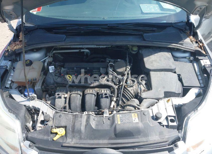 Photo 10 of 2014 Ford Focus SE (VIN 1FADP3F2XEL279119)