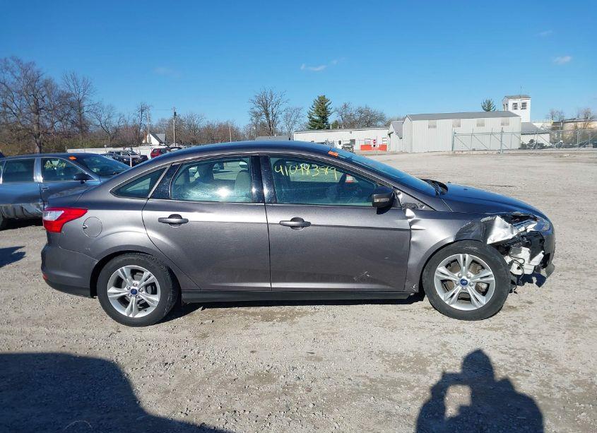 Photo 14 of 2014 Ford Focus SE (VIN 1FADP3F2XEL293070)