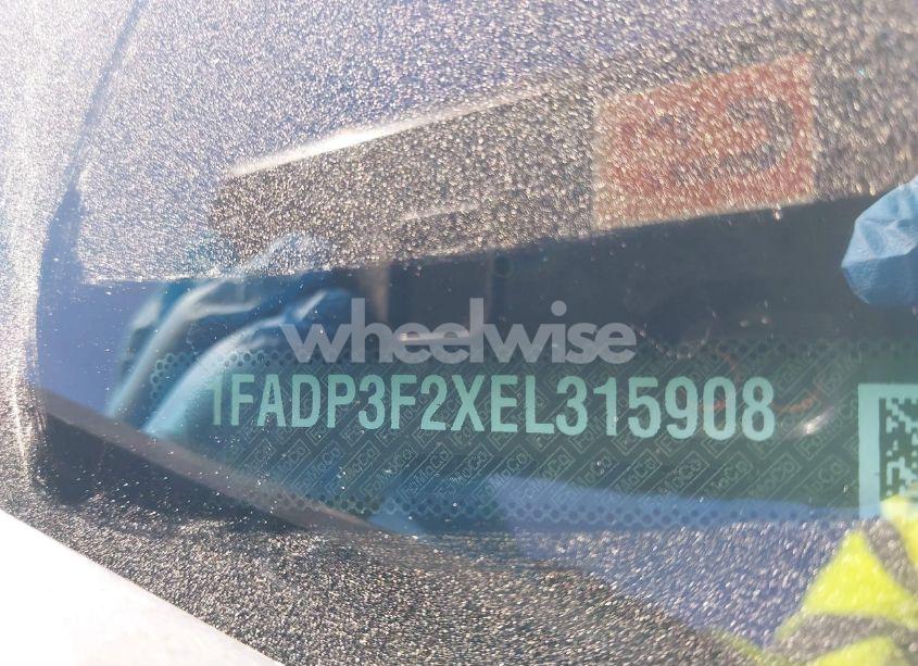 Photo 9 of 2014 Ford Focus SE (VIN 1FADP3F2XEL315908)