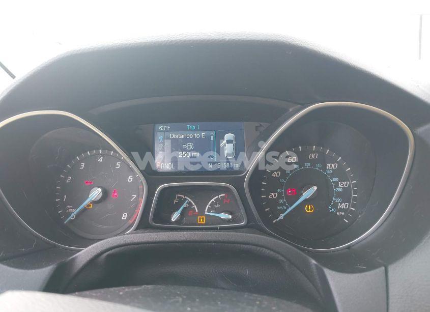 Photo 7 of 2014 Ford Focus SE (VIN 1FADP3F2XEL318260)