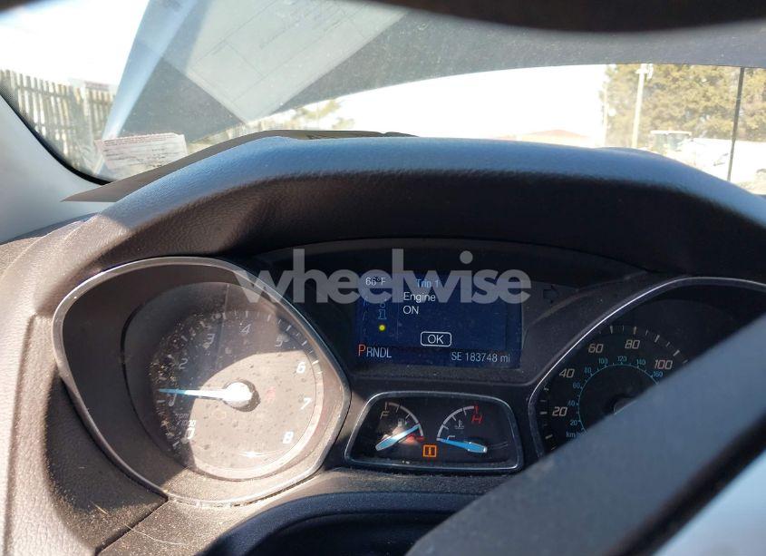 Photo 7 of 2014 Ford Focus SE (VIN 1FADP3F2XEL320235)