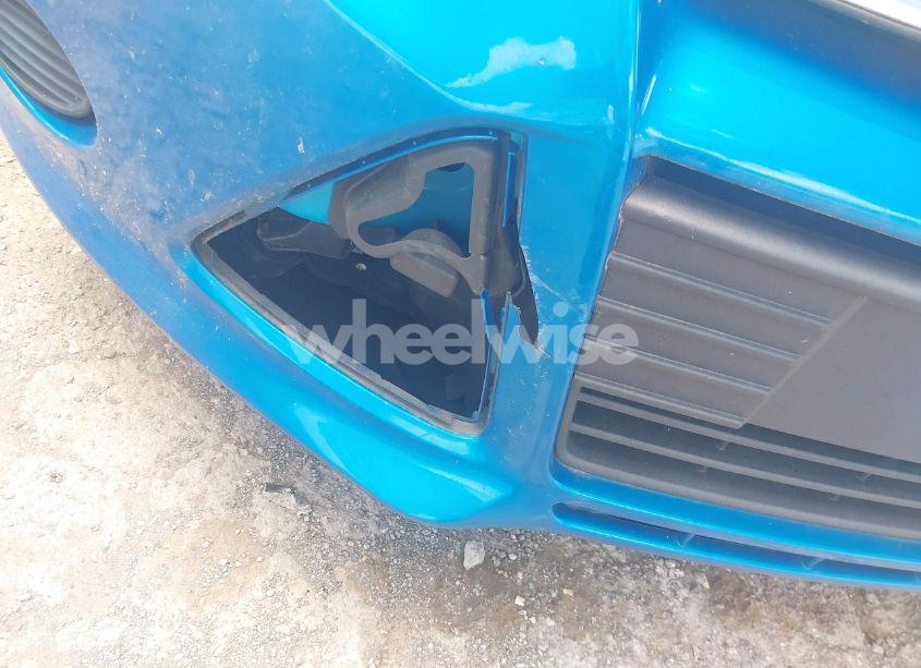 Photo 6 of 2014 Ford Focus SE (VIN 1FADP3F2XEL380581)