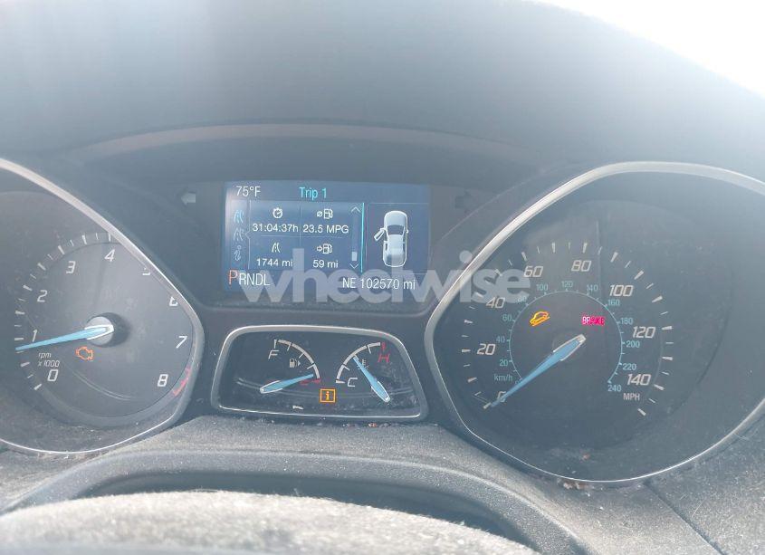 Photo 7 of 2014 Ford Focus SE (VIN 1FADP3F2XEL380581)