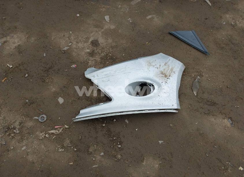 Photo 12 of 2014 Ford Focus SE (VIN 1FADP3F2XEL392052)