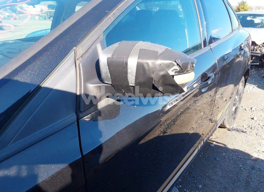 Photo 17 of 2014 Ford Focus SE (VIN 1FADP3F2XEL401932)