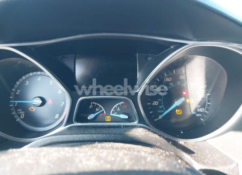 Photo 7 of 2014 Ford Focus SE (VIN 1FADP3F2XEL401932)