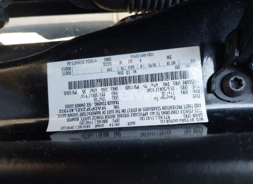 Photo 9 of 2014 Ford Focus SE (VIN 1FADP3F2XEL401932)