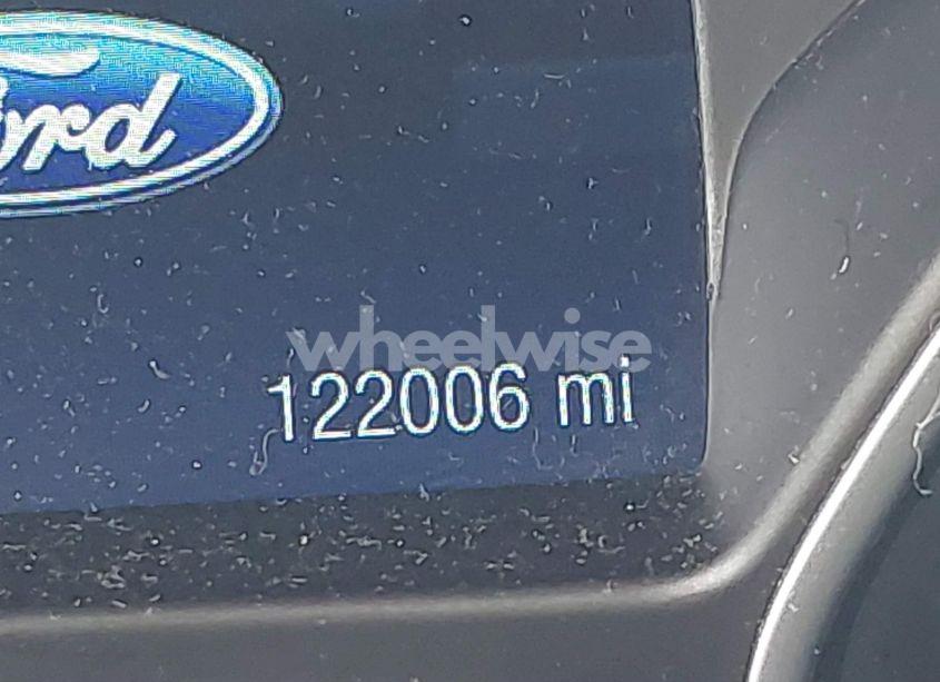 Photo 15 of 2014 Ford Focus SE (VIN 1FADP3F2XEL426331)