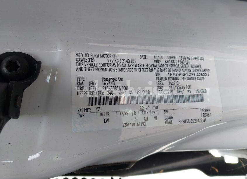 Photo 9 of 2014 Ford Focus SE (VIN 1FADP3F2XEL426331)