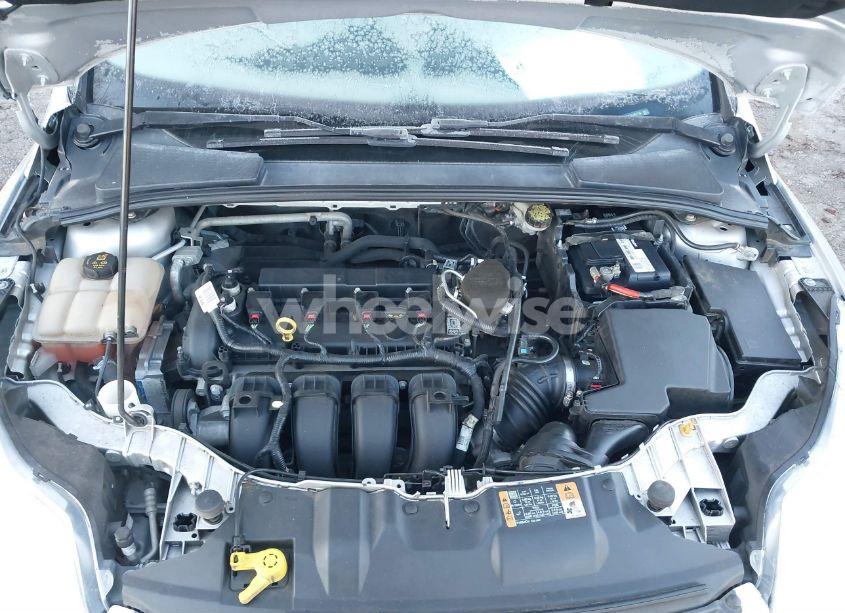 Photo 6 of 2014 Ford Focus SE (VIN 1FADP3F2XEL451116)