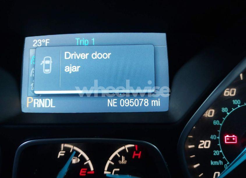 Photo 7 of 2014 Ford Focus SE (VIN 1FADP3F2XEL451116)
