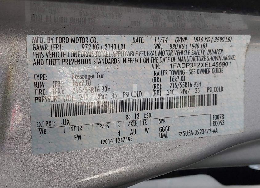 Photo 9 of 2014 Ford Focus SE (VIN 1FADP3F2XEL456901)