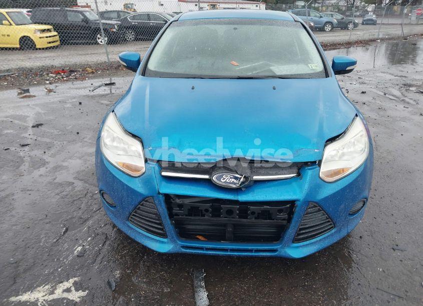 Photo 6 of 2014 Ford Focus SE (VIN 1FADP3F2XEL457157)