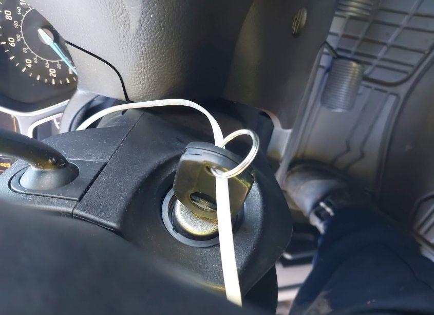 Photo 11 of 2015 Ford Focus (VIN 1FADP3F2XFL319328)