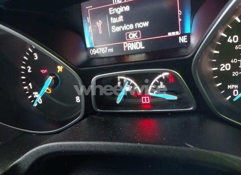Photo 15 of 2015 Ford Focus SE (VIN 1FADP3F2XFL321080)