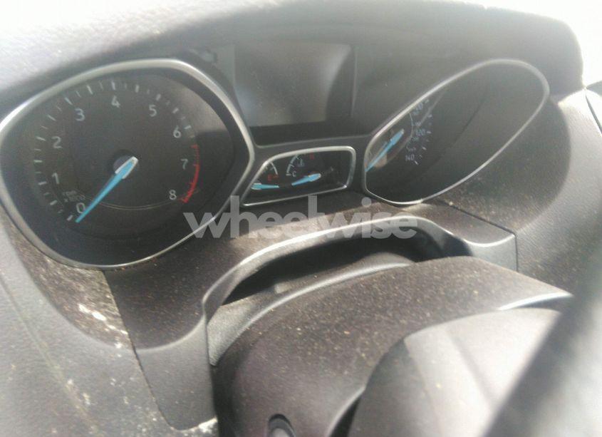 Photo 7 of 2015 Ford Focus SE (VIN 1FADP3F2XFL345234)
