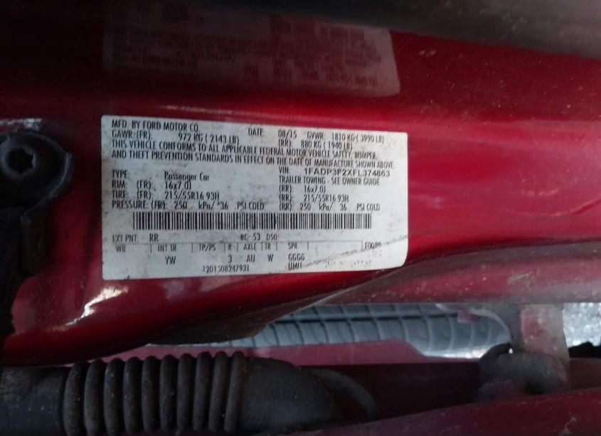 Photo 9 of 2015 Ford Focus SE (VIN 1FADP3F2XFL374863)