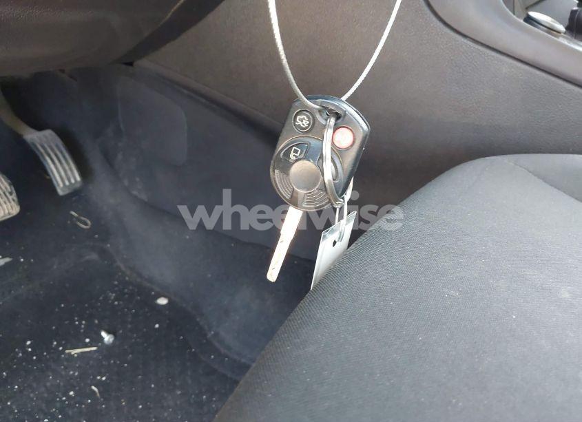 Photo 11 of 2015 Ford Focus SE (VIN 1FADP3F2XFL375964)