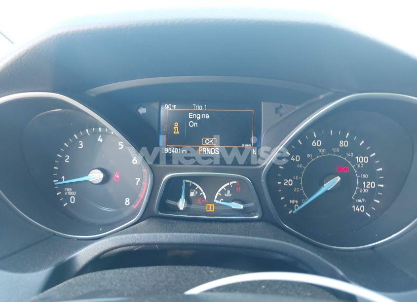 Photo 7 of 2016 Ford Focus SE (VIN 1FADP3F2XGL201085)