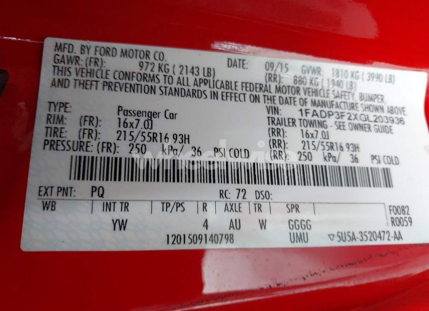 Photo 9 of 2016 Ford Focus SE (VIN 1FADP3F2XGL203936)