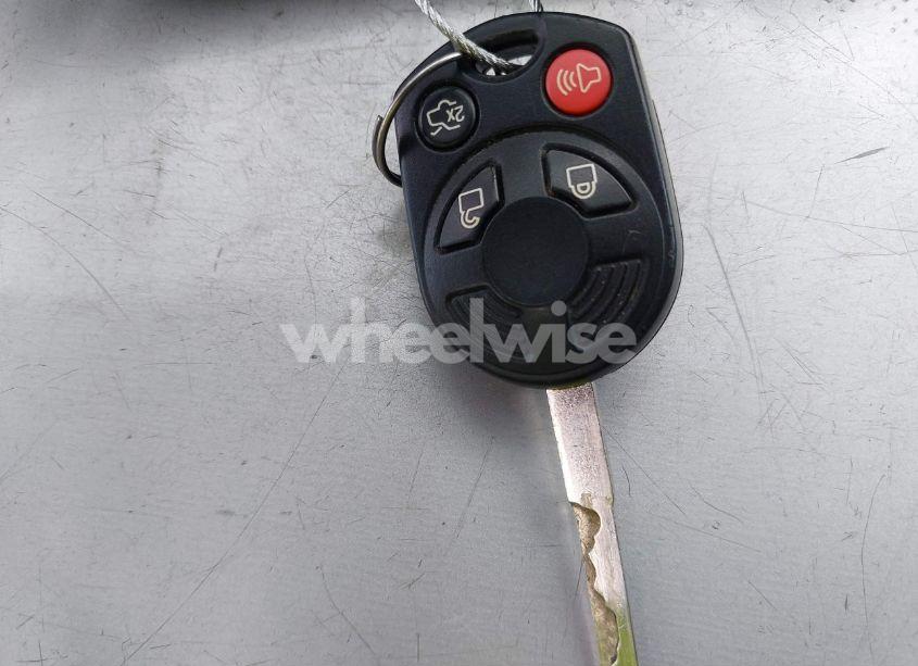 Photo 11 of 2016 Ford Focus SE (VIN 1FADP3F2XGL229484)