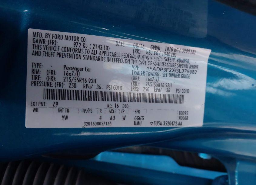 Photo 9 of 2016 Ford Focus SE (VIN 1FADP3F2XGL375982)