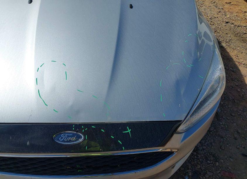 Photo 6 of 2017 Ford Focus SE (VIN 1FADP3F2XHL203629)