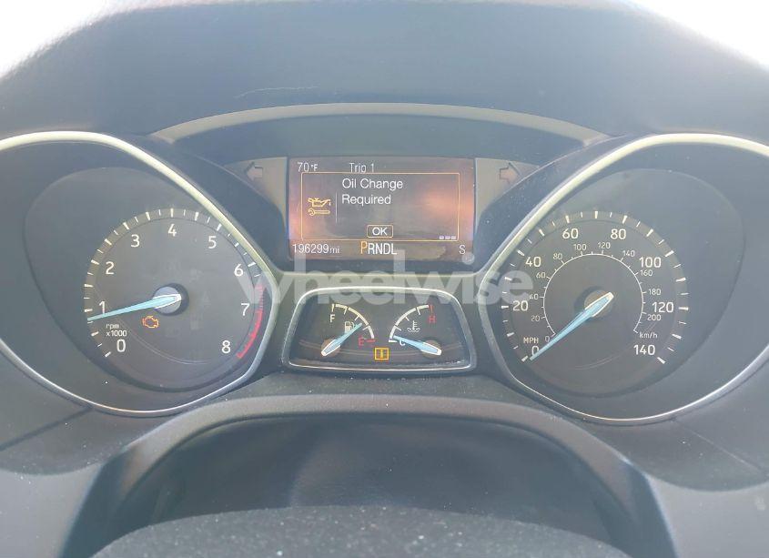 Photo 7 of 2017 Ford Focus SE (VIN 1FADP3F2XHL212685)