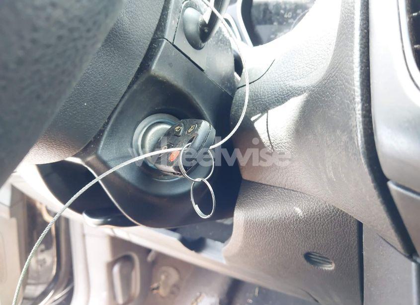 Photo 11 of 2017 Ford Focus SE (VIN 1FADP3F2XHL243371)