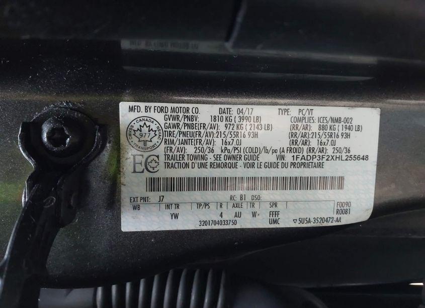 Photo 9 of 2017 Ford Focus SE (VIN 1FADP3F2XHL255648)