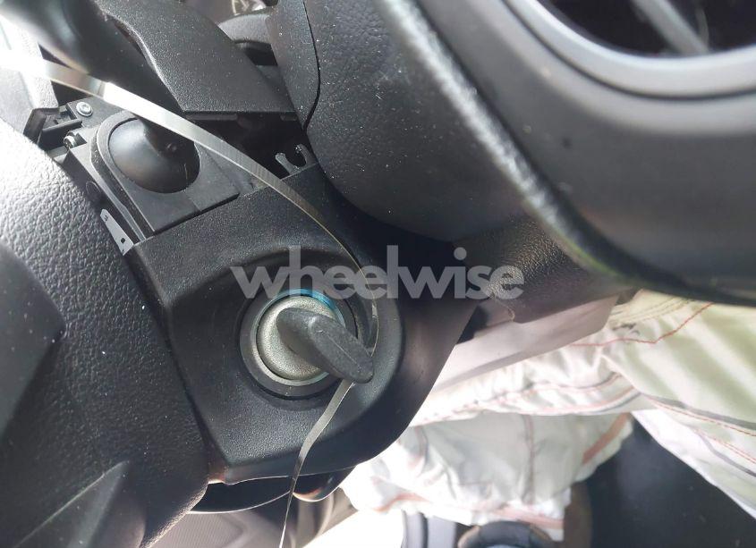 Photo 11 of 2017 Ford Focus SE (VIN 1FADP3F2XHL321700)