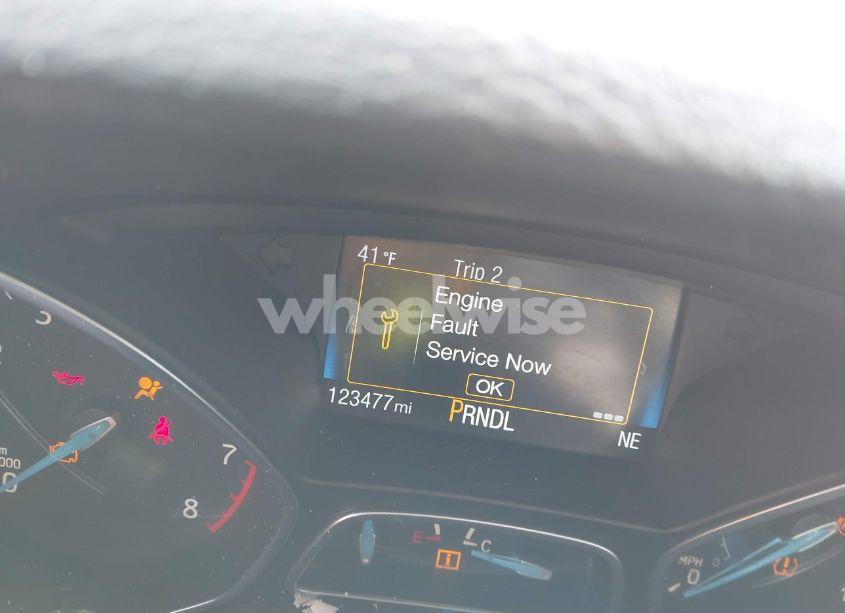 Photo 15 of 2017 Ford Focus SE (VIN 1FADP3F2XHL321700)