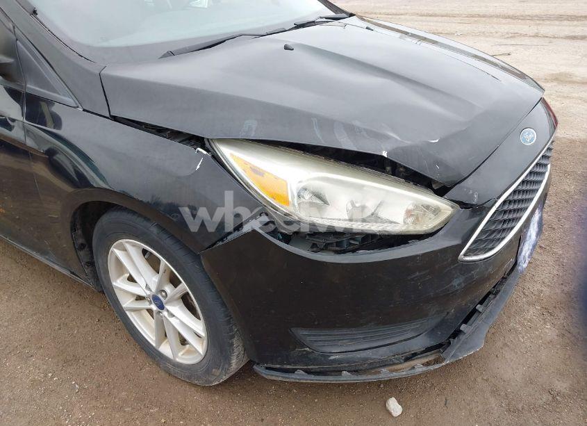 Photo 6 of 2017 Ford Focus SE (VIN 1FADP3F2XHL332650)