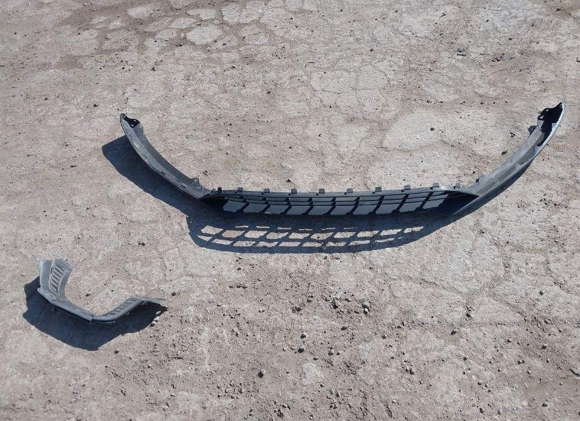 Photo 12 of 2017 Ford Focus SE (VIN 1FADP3F2XHL347388)