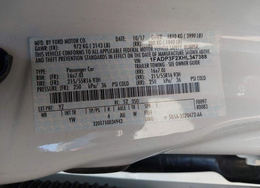 Photo 9 of 2017 Ford Focus SE (VIN 1FADP3F2XHL347388)