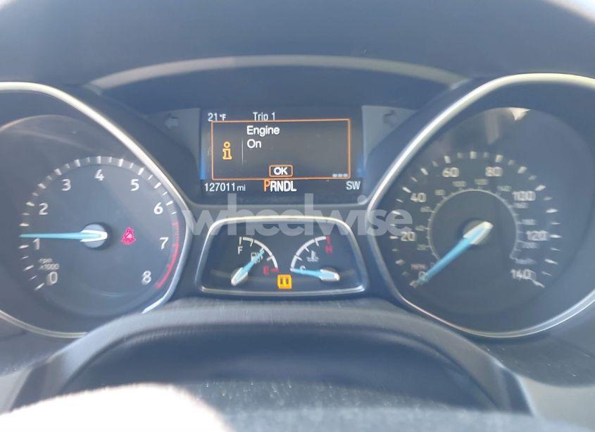 Photo 7 of 2018 Ford Focus SE (VIN 1FADP3F2XJL253047)