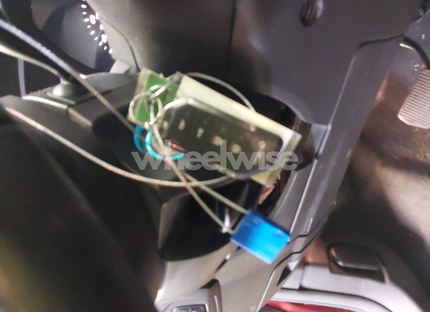 Photo 11 of 2018 Ford Focus SE (VIN 1FADP3F2XJL276053)