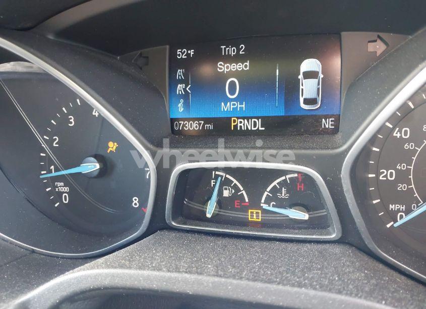 Photo 7 of 2018 Ford Focus SE (VIN 1FADP3F2XJL290888)
