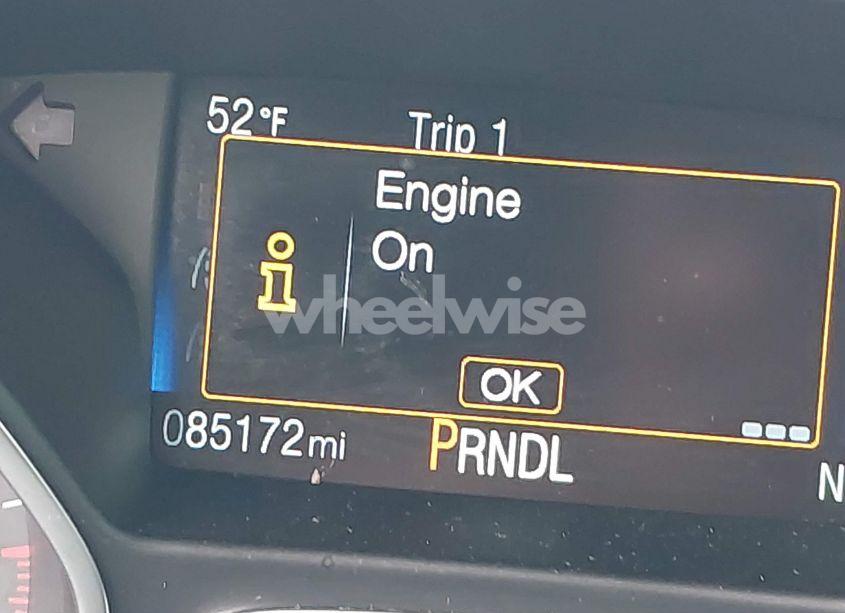 Photo 15 of 2018 Ford Focus SE (VIN 1FADP3F2XJL292205)