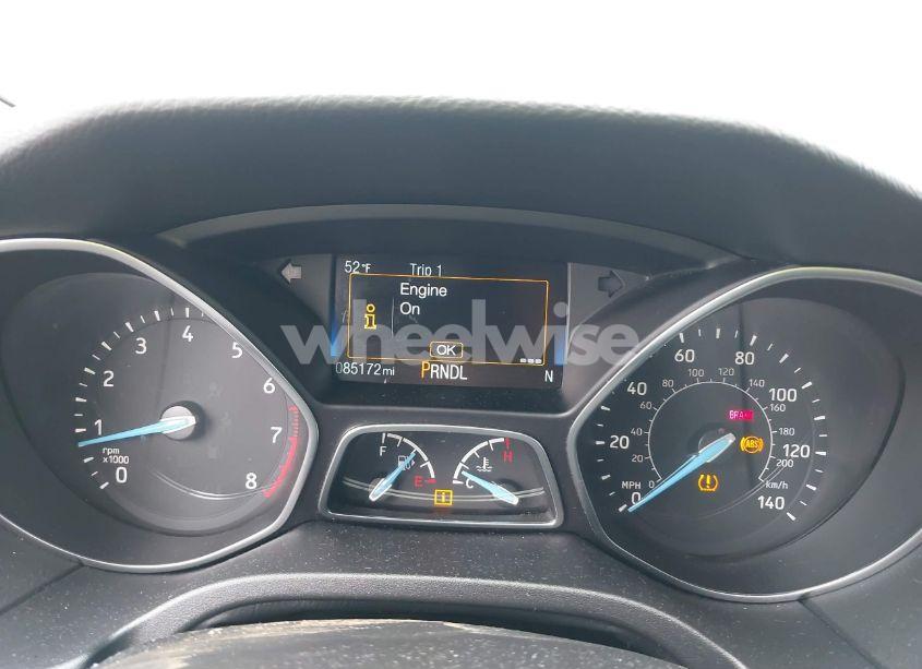 Photo 7 of 2018 Ford Focus SE (VIN 1FADP3F2XJL292205)