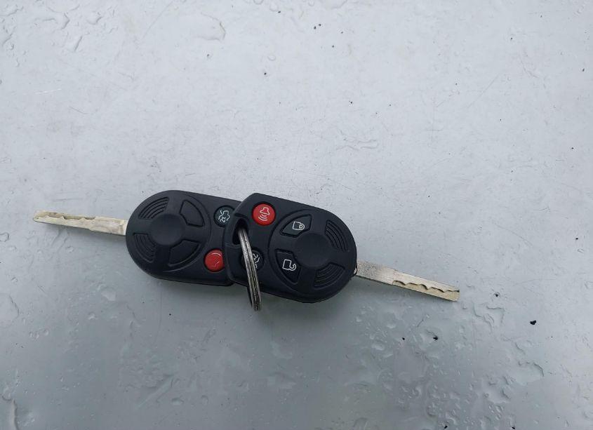 Photo 11 of 2018 Ford Focus SE (VIN 1FADP3F2XJL319242)