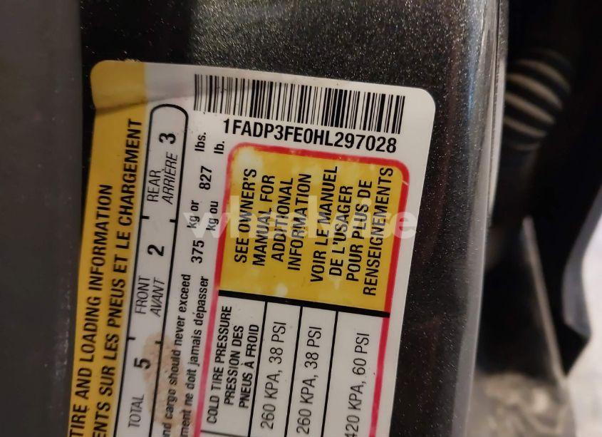 Photo 9 of 2017 Ford Focus SE (VIN 1FADP3FE0HL297028)