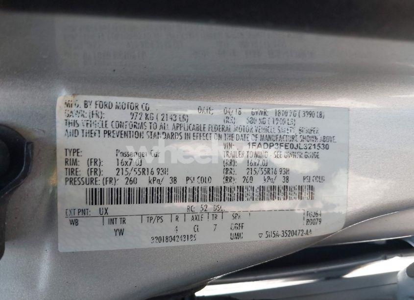 Photo 9 of 2018 Ford Focus SE (VIN 1FADP3FE0JL321530)