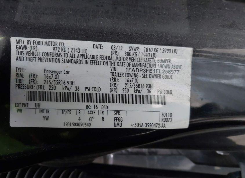 Photo 9 of 2015 Ford Focus SE (VIN 1FADP3FE1FL258977)