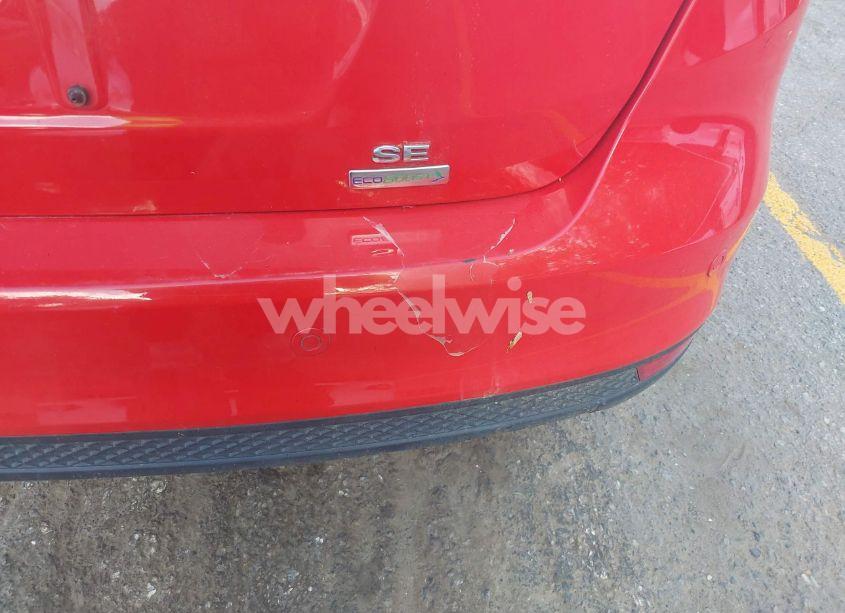 Photo 13 of 2016 Ford Focus SE (VIN 1FADP3FE1GL378019)