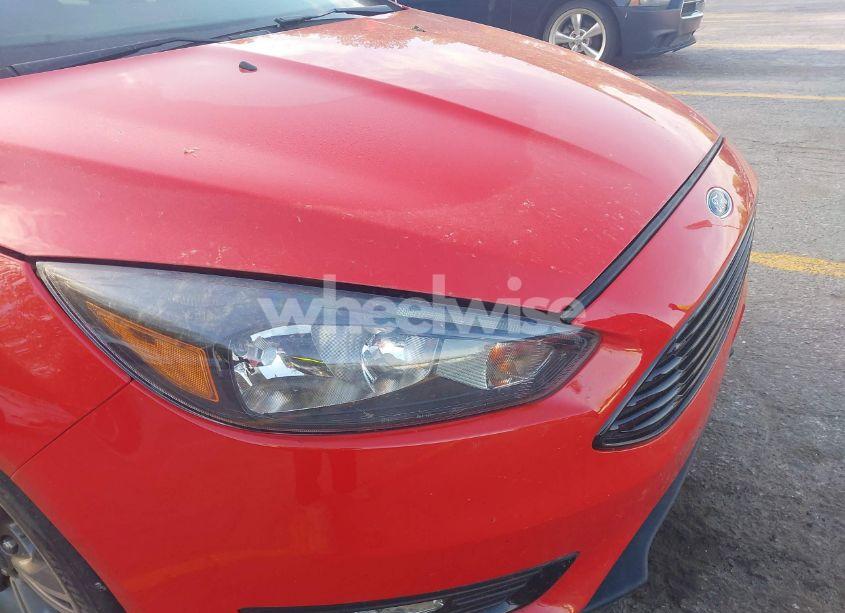 Photo 6 of 2016 Ford Focus SE (VIN 1FADP3FE1GL378019)