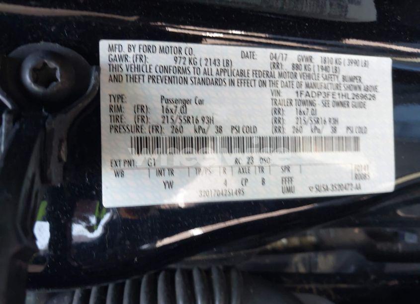 Photo 9 of 2017 Ford Focus SE (VIN 1FADP3FE1HL269626)